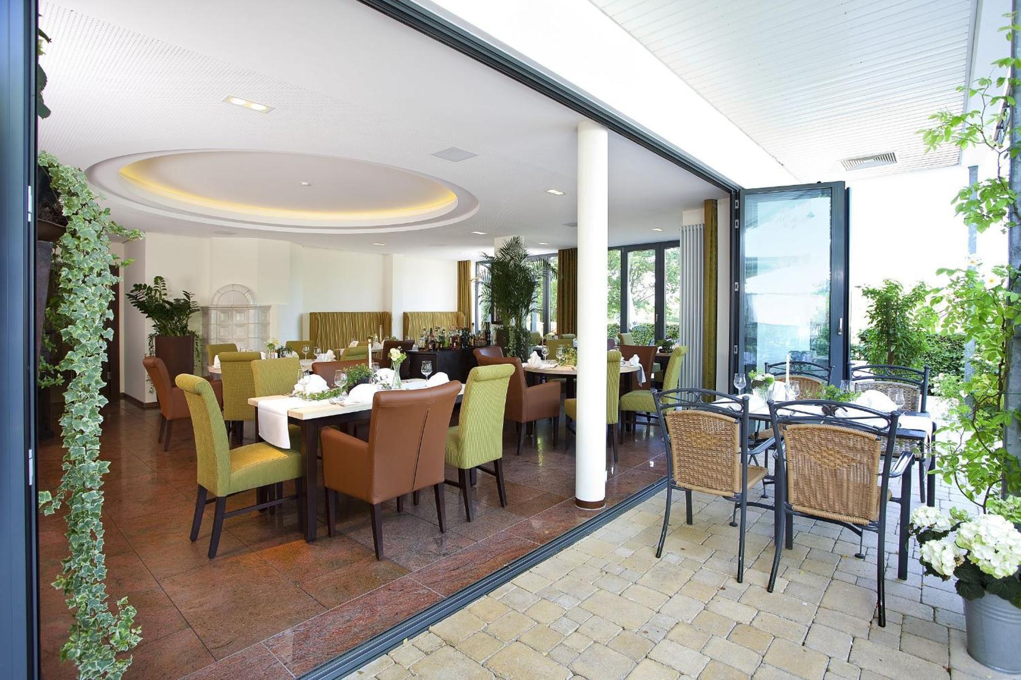 Landidyll Hotel Zum Freden Bad Iburg Exteriör bild