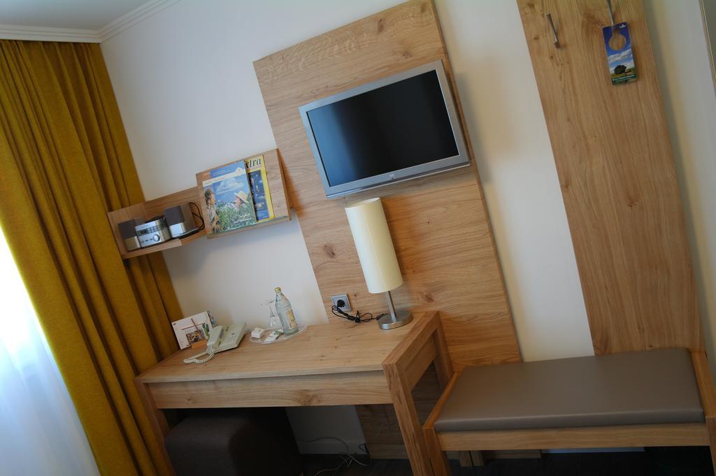 Landidyll Hotel Zum Freden Bad Iburg Exteriör bild