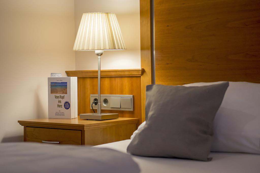 Landidyll Hotel Zum Freden Bad Iburg Exteriör bild