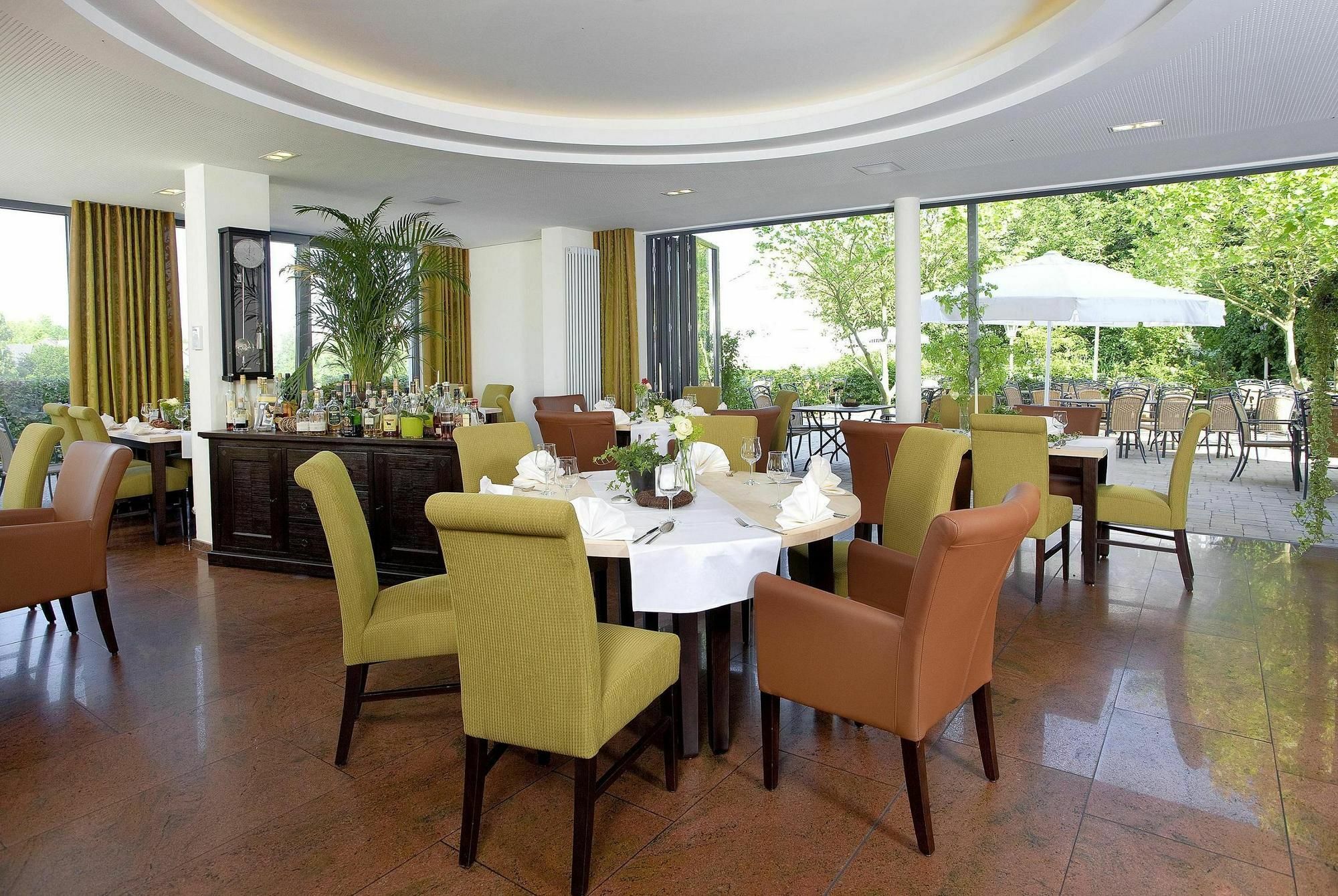 Landidyll Hotel Zum Freden Bad Iburg Exteriör bild