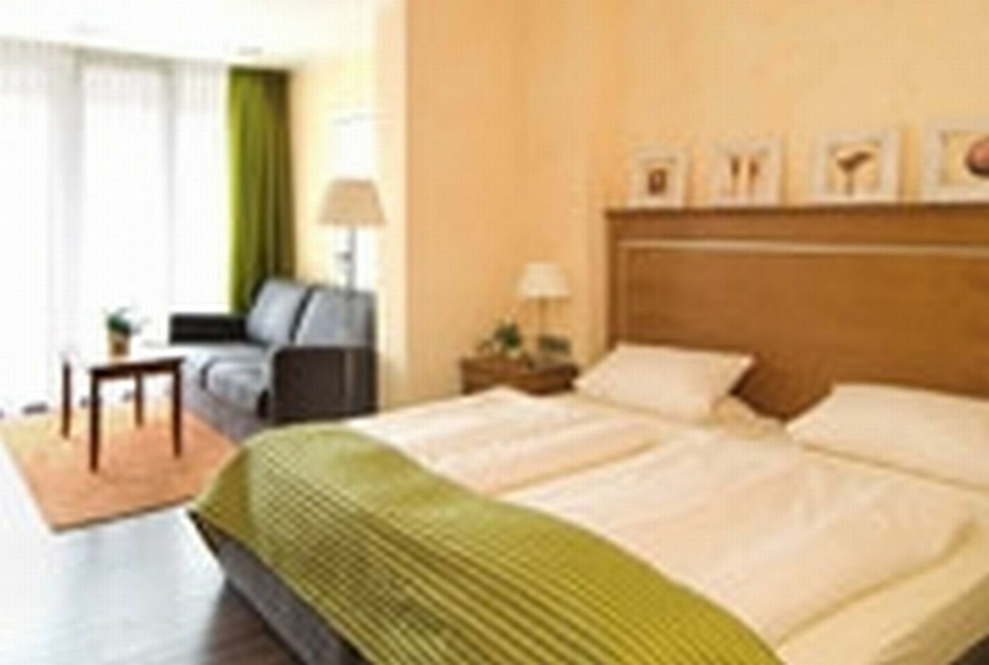 Landidyll Hotel Zum Freden Bad Iburg Exteriör bild